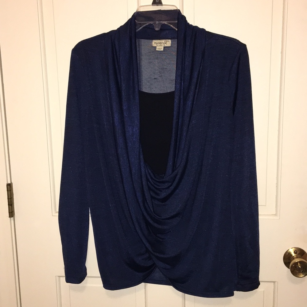 Elegant Blouse Top Drapes, Flows, Two Toned Color Block Large L